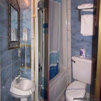 Hotel 7 Saisons Montreal Ruang foto